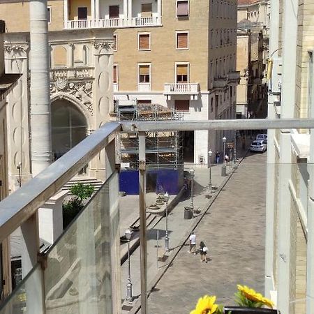 Appartamento La colonna Holiday house Lecce Esterno foto