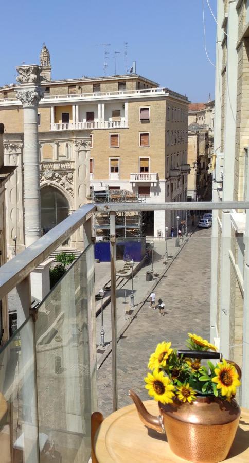 Appartamento La colonna Holiday house Lecce Esterno foto