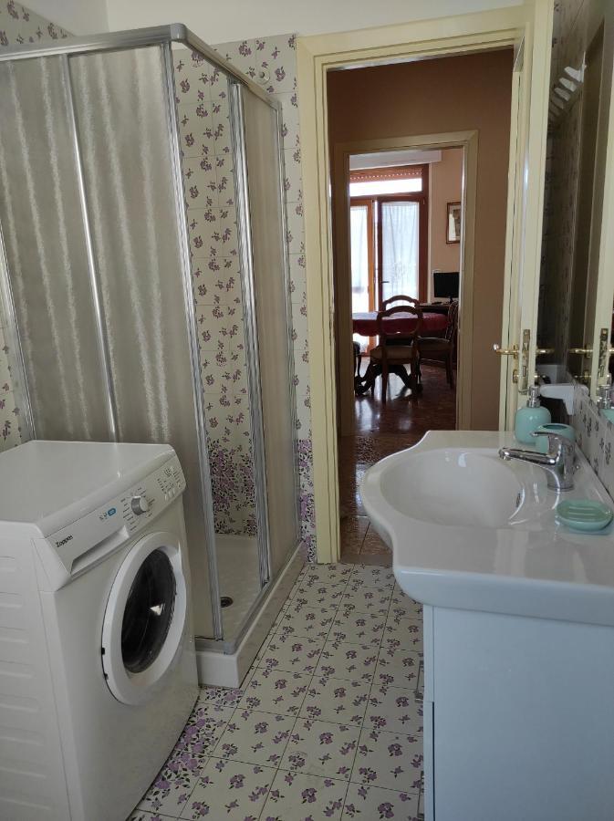Appartamento La colonna Holiday house Lecce Esterno foto